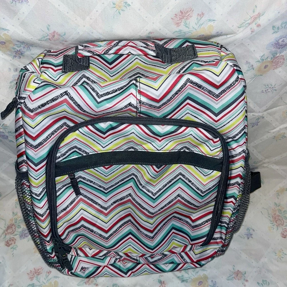 THIRTY-ONE PARTY PUNCH CHEVRON SLING BAG CAMERA / DIAPER BAG / BACKPACK 18x13x6